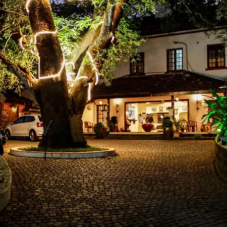 Old Lighthouse Bristow Hotel , Fort Kochi-2