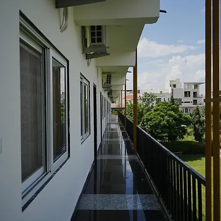 Hotel Parmanand Garden-2