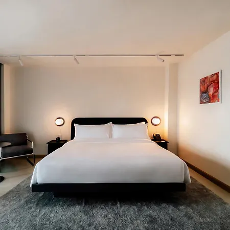 The Standardx, Bangkok Phra Arthit-2