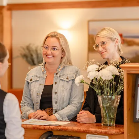 Rugard Thermal Strandhotel-2