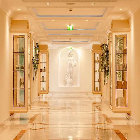 Rugard Thermal Strandhotel-3