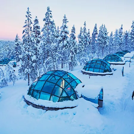 Kakslauttanen Arctic Resort - Igloos And Chalets-3