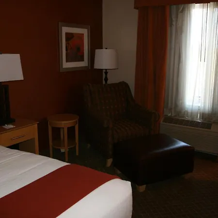 Holiday Inn Express Stockton Southeast By Ihg-3