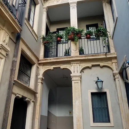 House Vintage-2
