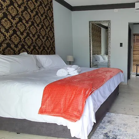 Sea Water Boutique Lodge In Mankweng Unit G-3