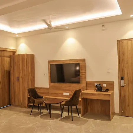 Hotel Ss Grand-2