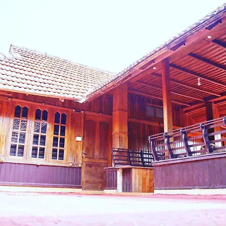 Moon Waves Beach Hotel Varkala-3