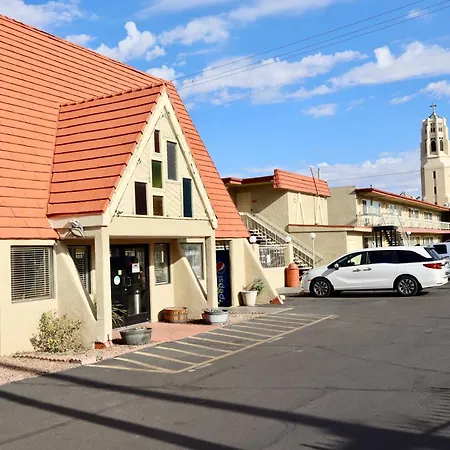 Super 8 By Wyndham Albuquerque Downtown-3