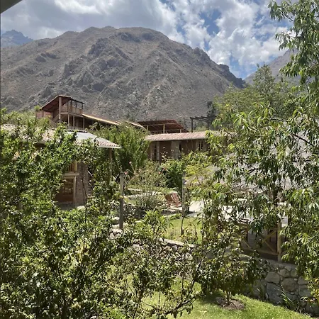 Ava Valle Sagrado Spot-3