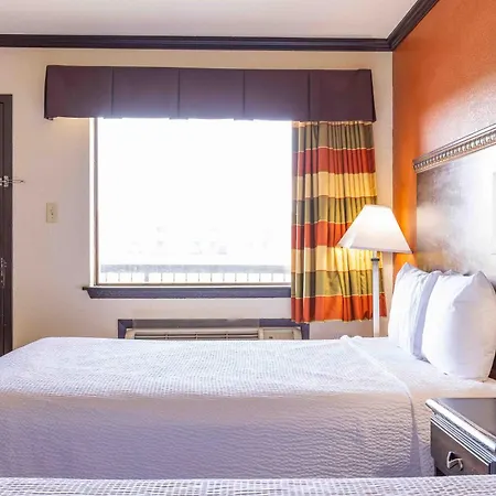 Days Inn By Wyndham Oklahoma City/Moore-3