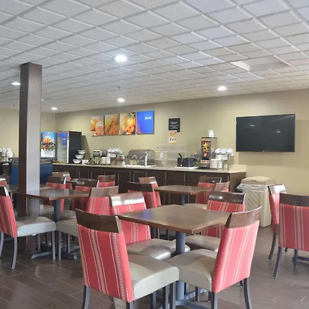 Comfort Inn & Suites Maumee - Toledo I80-90-3