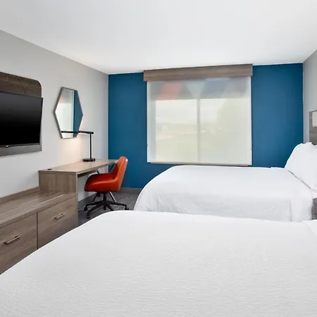 Holiday Inn Express & Suites Buffalo By Ihg-3