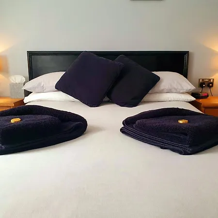Apollo Guest House-3