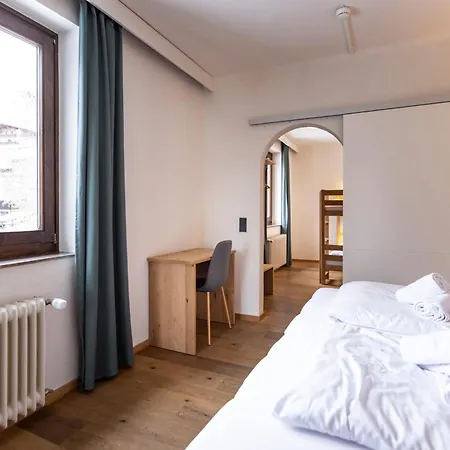 Hotel Pinzgauerhof by Skinetworks-3