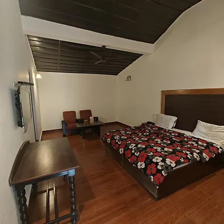 Hotel Himalayan Club-2