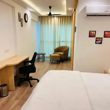 Pink Hotel Grand Anukampa-3