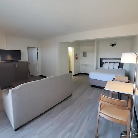 Mc Pacific Inn & Suites Torrance-3