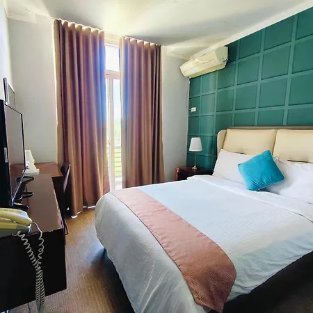 Lohas Airport Hotel And Restaurant-2