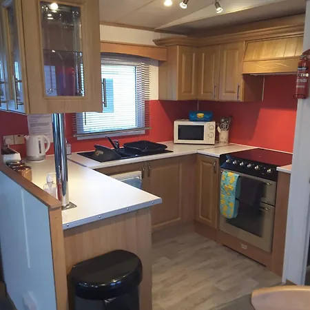 Seaview Caravan Park Plot 117-2