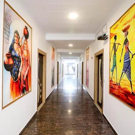 Hotel Stay Villa Delhi Airport-3