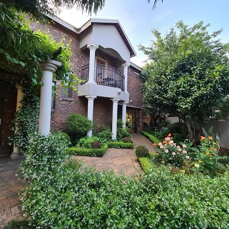 Feathers Guest House-3
