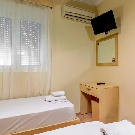 Fontana Luxury Rooms-3
