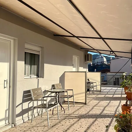 Fontana Luxury Rooms-2