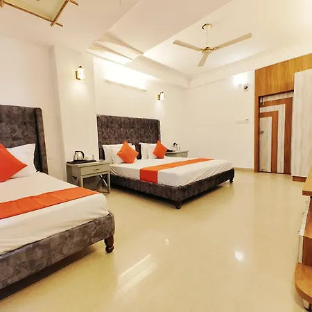 Hotel Omni Plaza-3