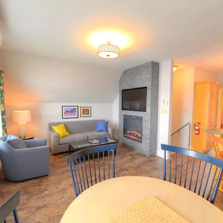 Keltic Quay Cottages & Bayfront Lodge-2