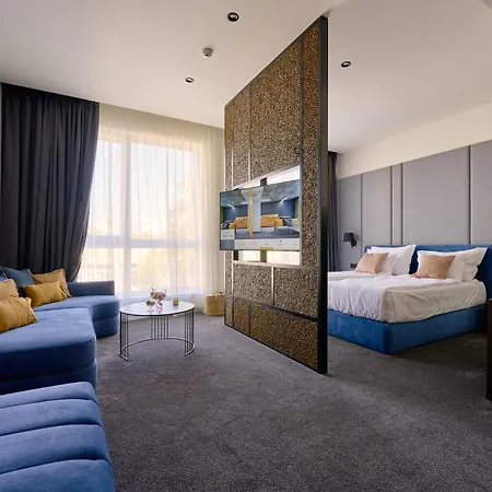 Adella Boutique Hotel - Free Secured Parking-2
