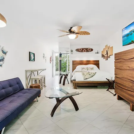 Kona Islander Inn - Prime Downtown Location With Hot Tub, Pool & Beach-2
