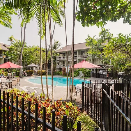 Kona Islander Inn - Prime Downtown Location With Hot Tub, Pool & Beach-3