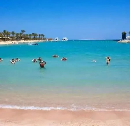 Mirage Bay Hotel Beach And Aqua Park #Apartment-2