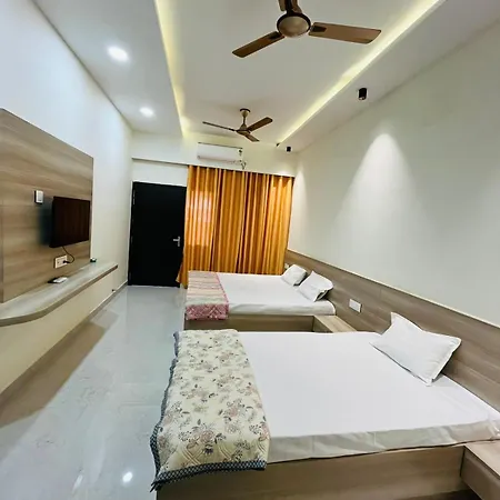 Log Inn Banaras-3
