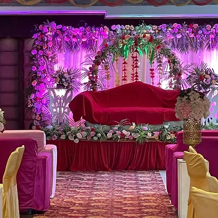 Hotel Paras-2