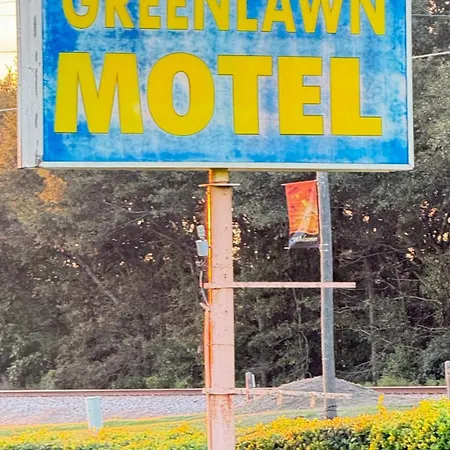 Greenlawn Motel-2