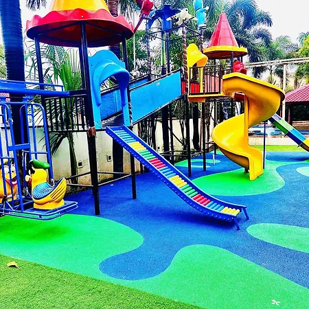 Platinum Resort-2