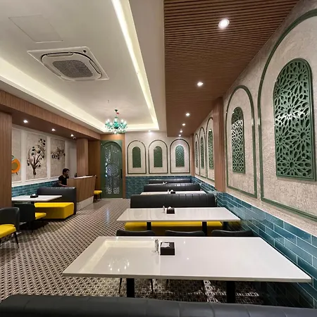 Esquire Hotel Near Bkc Mumbai-2