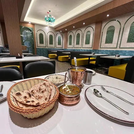 Esquire Hotel Near Bkc Mumbai-3