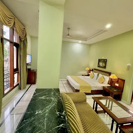 Gtb Florence Inn, 2Min Walk From Karol Bagh Metro-2