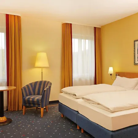 Sunday Hotel Friedrichroda & Spa-3