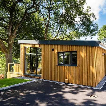 Killyhevlin Lakeside Hotel&Lodges-3