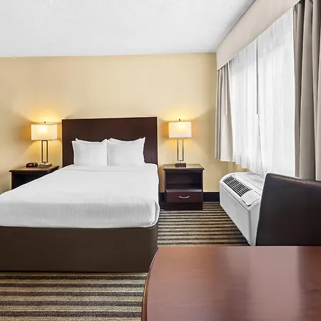 Quality Inn & Suites Vancouver - Hazel Dell-2