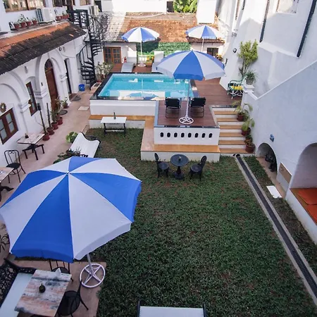 Old Courtyard Hotel-2