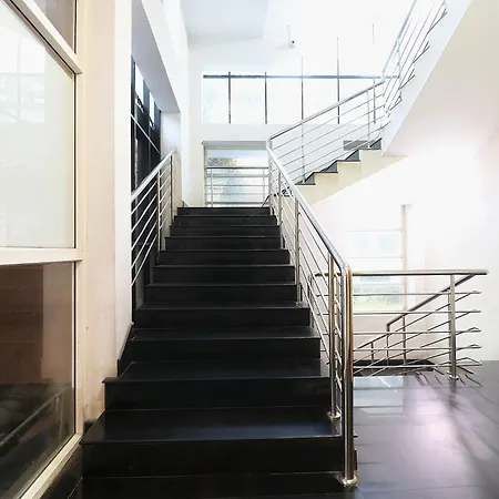 Fabhotel Elite Inn-3