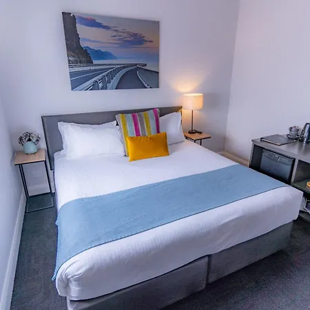 Coniston Hotel Wollongong-2