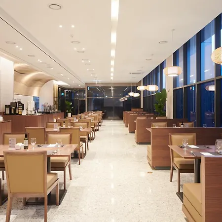 Stanford Hotel Myeongdong-3