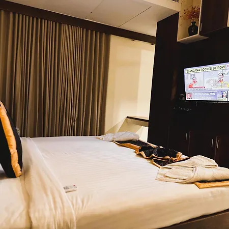 Hotel Jbs Minerva Grand-2