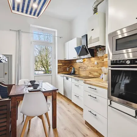 Kaiser-Wilhelm-Lodge Apartment Mit 90M2-3