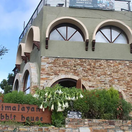 Himalayan Hobbit House-2